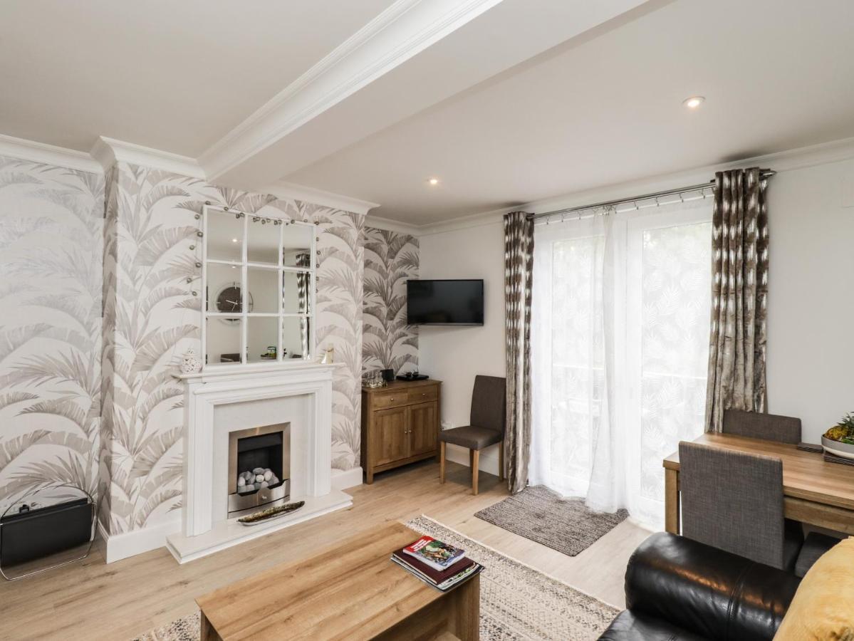 Simply Suite Касл Дуглас Экстерьер фото